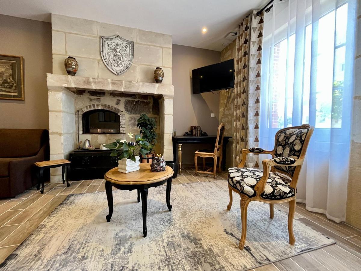 Restigné Cave Auger La Maison D'Hotes מראה חיצוני תמונה