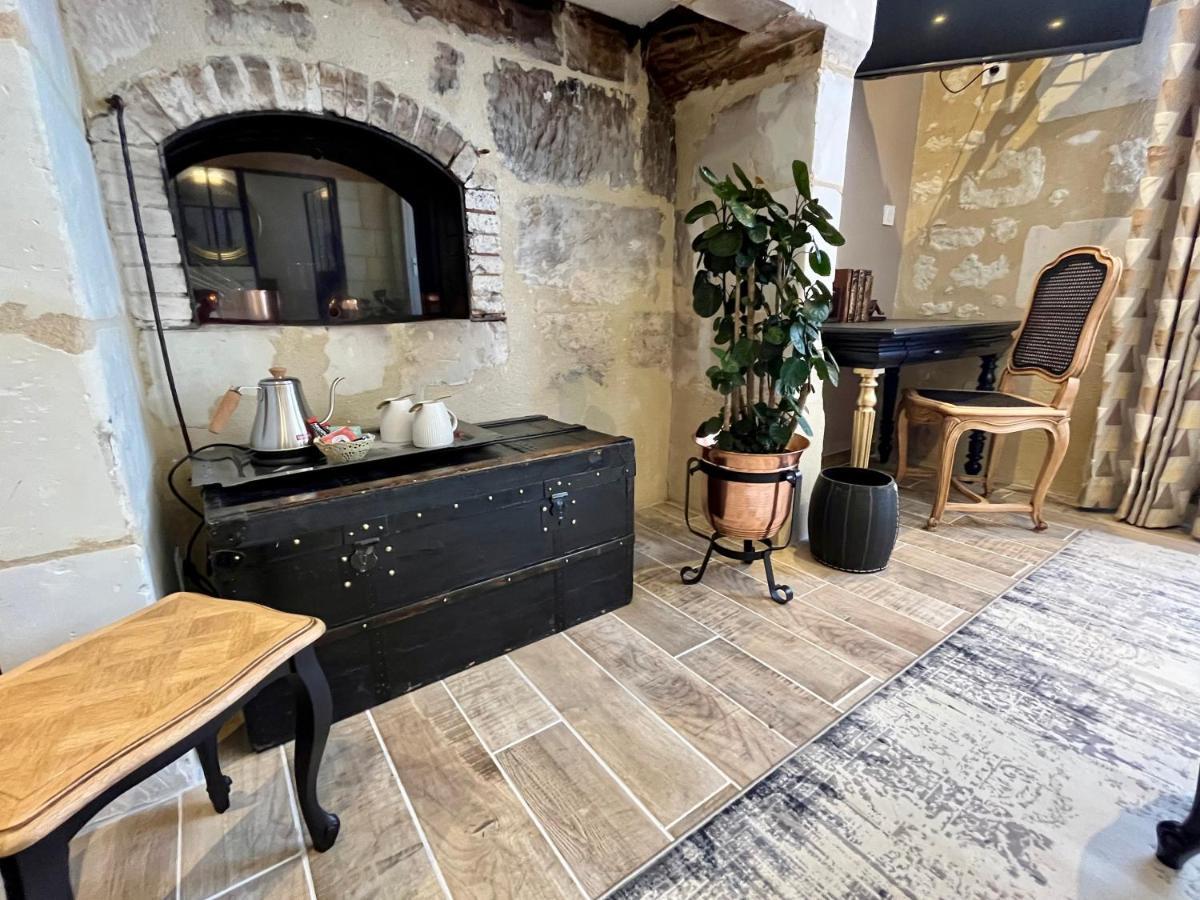 Restigné Cave Auger La Maison D'Hotes מראה חיצוני תמונה
